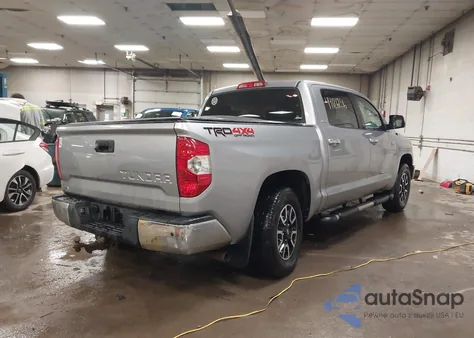 2014 Toyota Tundra Limited 5.7L V8 z USA, uszkodzony, nr VIN 5TFHY5F10EX341597